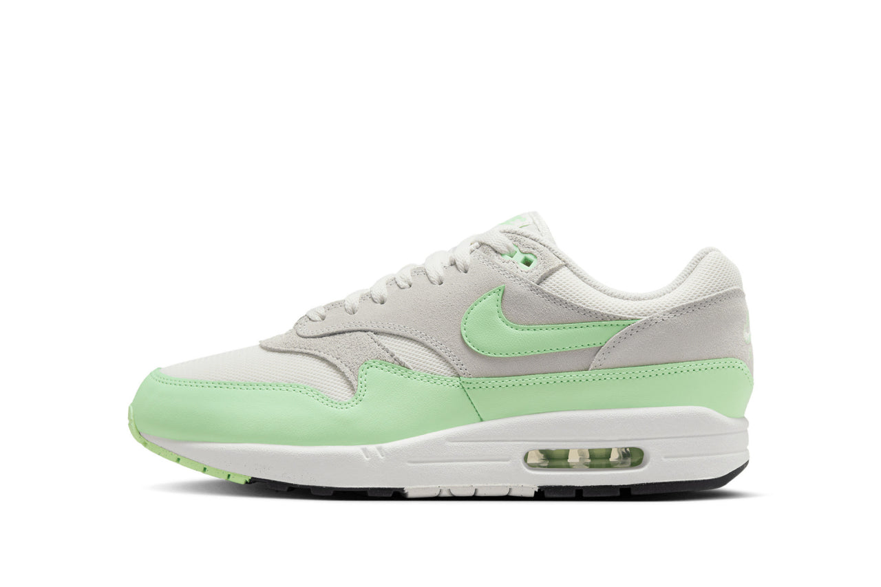 Nike Air Max Essential "Vapour Green"