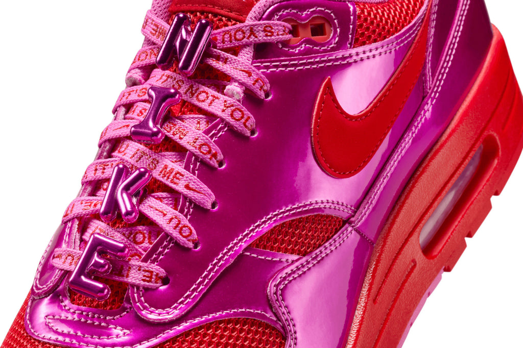 Nike Air Max 1 "Playful Pink & University Red"