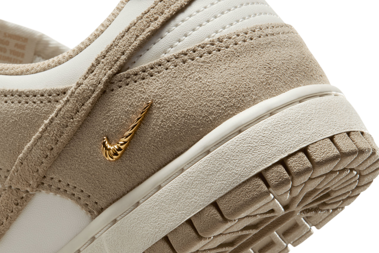Nike Dunk Low "Sail"