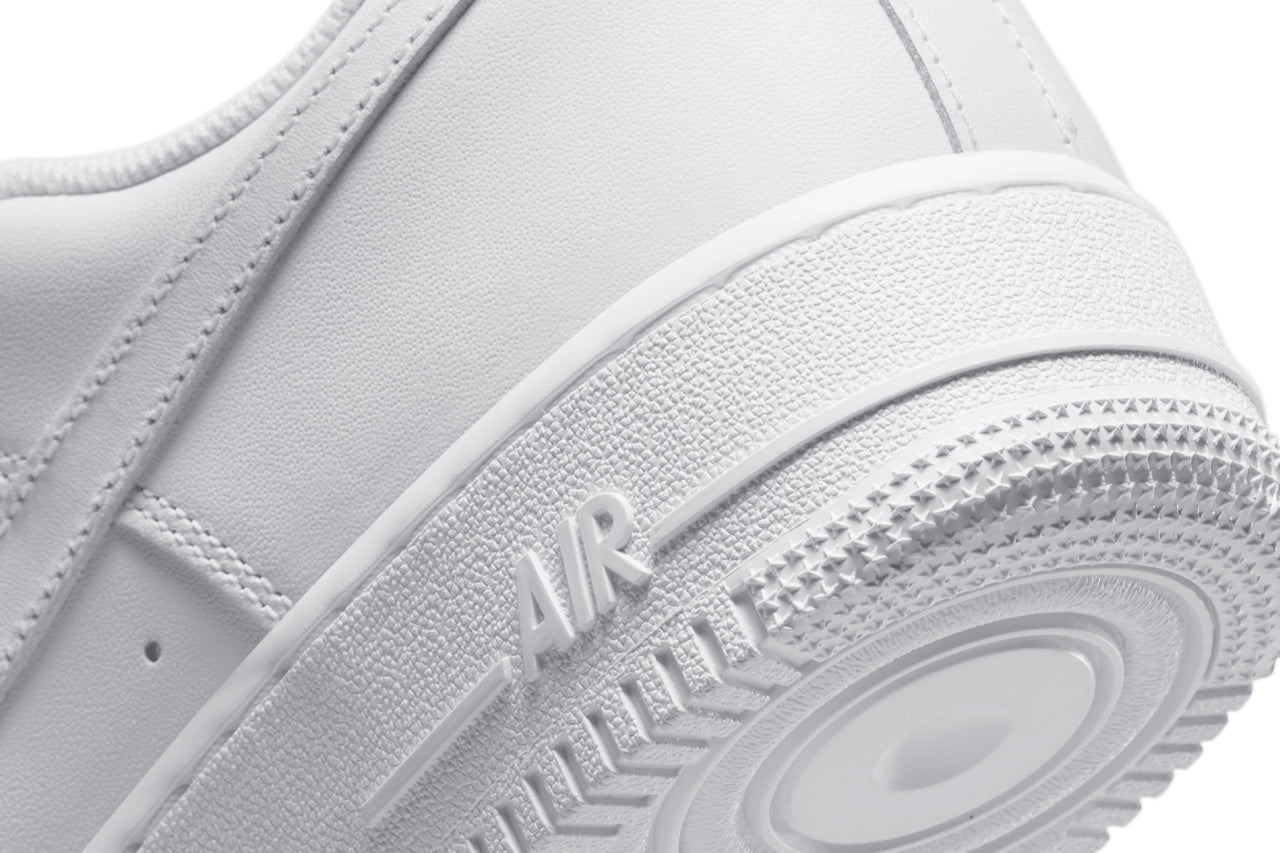 Nike Air Force 1 Low "Triple White"