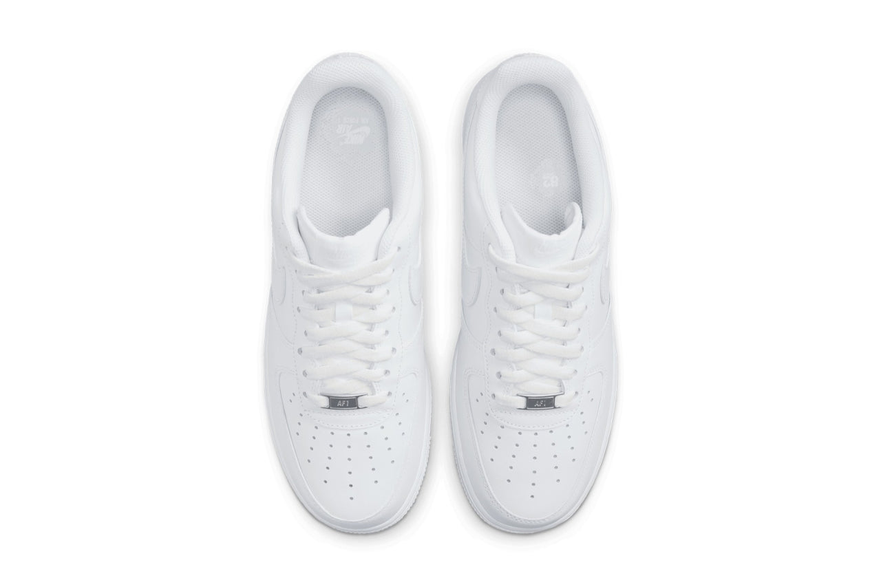 Nike Air Force 1 Low "Triple White"