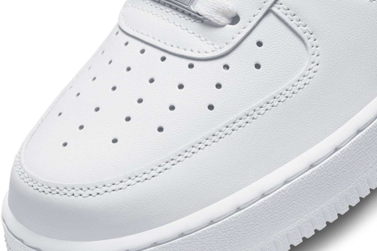 Nike Air Force 1 Low "Triple White"