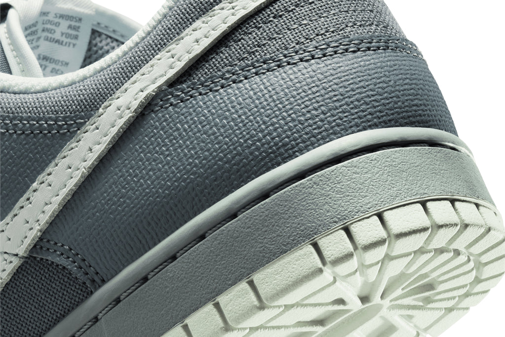 Nike Dunk Low Retro "Barely Grey"