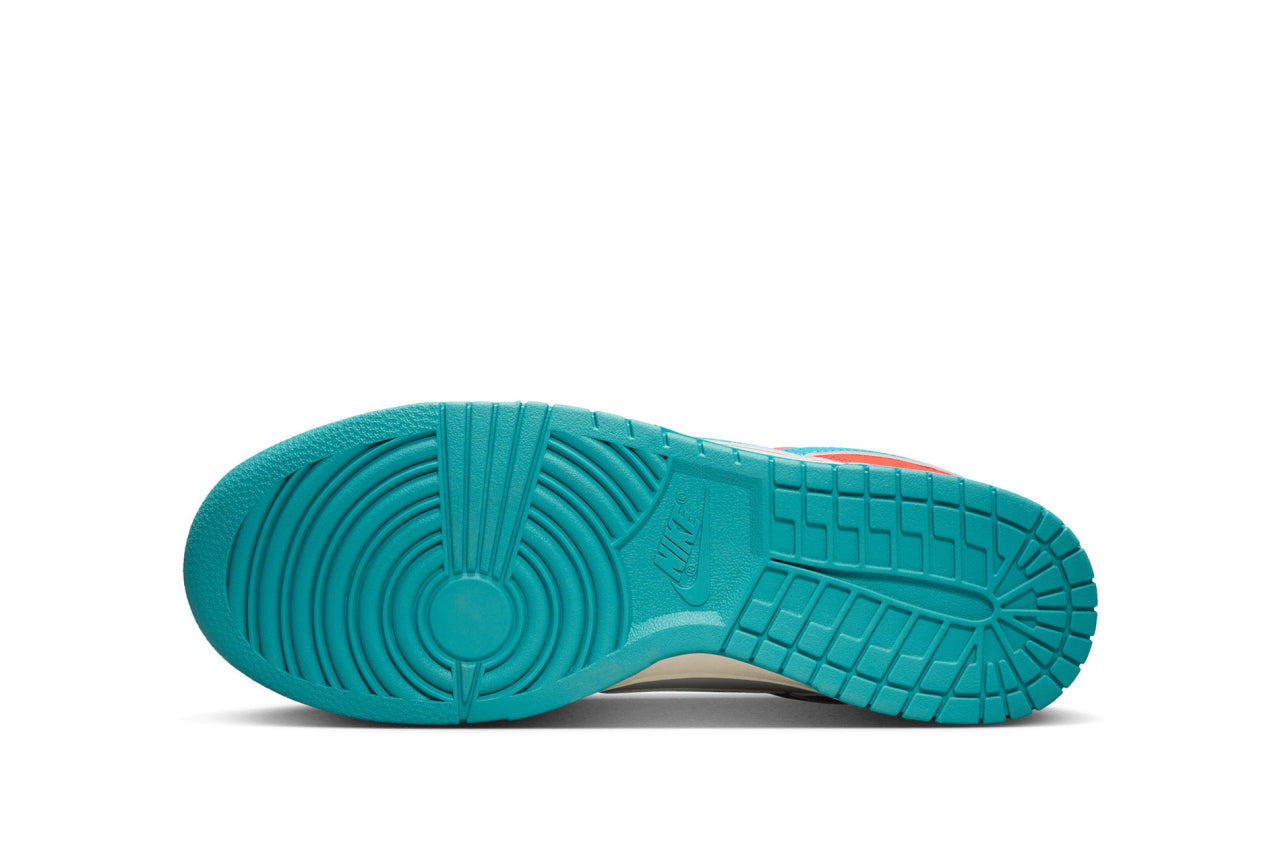Nike Dunk Low Retro  "Picante Red & Dusty Cactus"